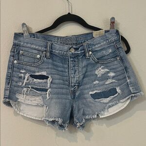American Eagle Outfitters Vintage Festival shorts 8